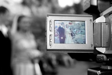 Choosing the Right Wedding Videographer