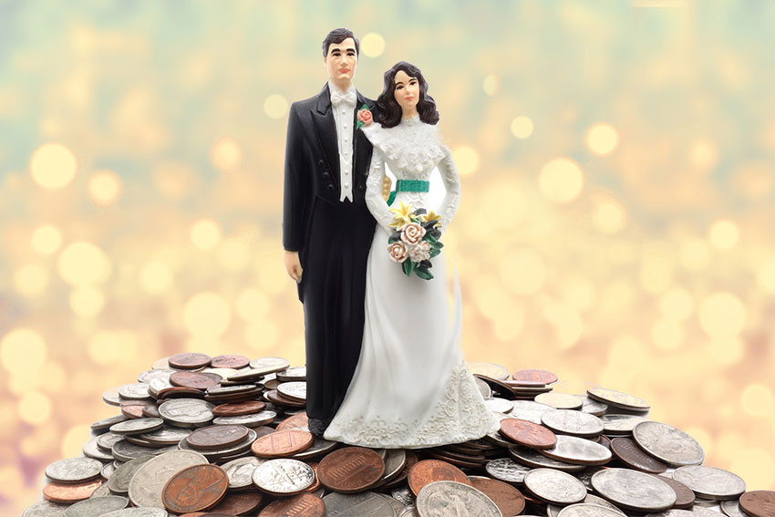 How to save money on your wedding ceremony and reception