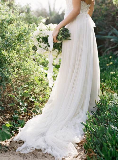 Twenty Four Gorgeous Wedding Dresses under 400