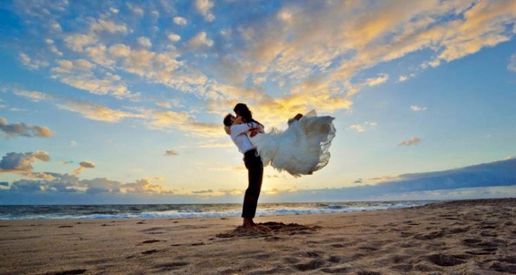 should you register for gifts if you're having a destination wedding? weddingfor1000.com