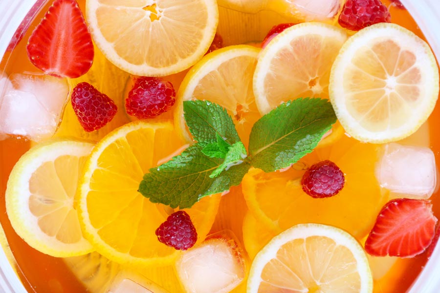 Throwback Party Punch For Your Grown Up Wedding Reception