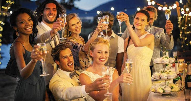 What do guests hate most about weddings? Not what you'd think. weddingfor1000.com