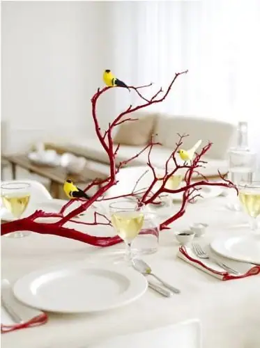 branches spraypainted non-floral centerpiece weddingfor1000.com