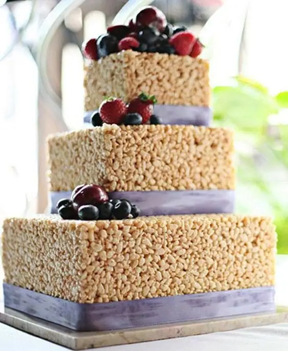 Ten Totally Tasty Wedding Cake Alternatives - weddingfor1000.com