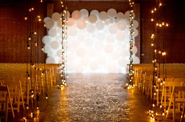 cheerful balloons - weddingfor1000.com
