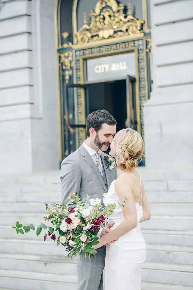 Awesome Ideas for a City Hall Wedding - weddingfor1000.com