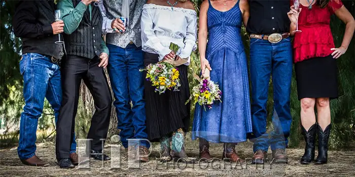 elope-to-the-wild-west-for-offbeat-charm