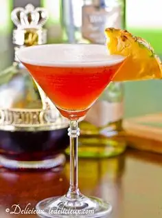 DIY Martini Wedding Reception Bar - Wedding for 1000