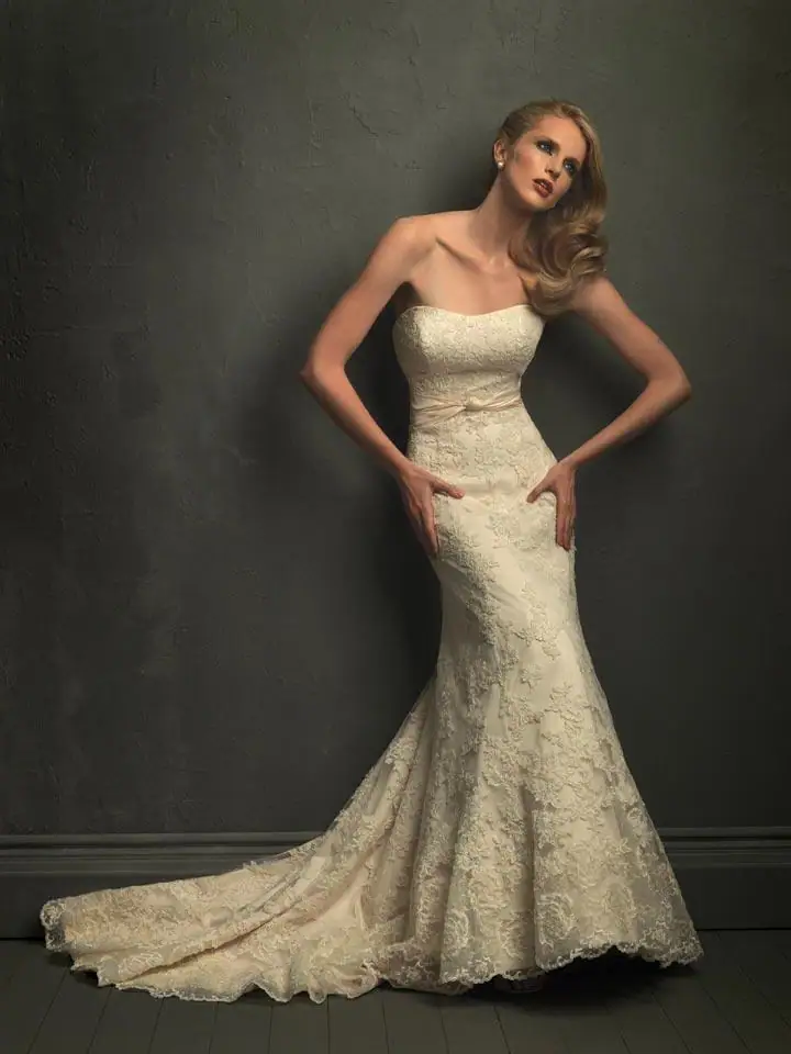 offwhitetrumpetdress