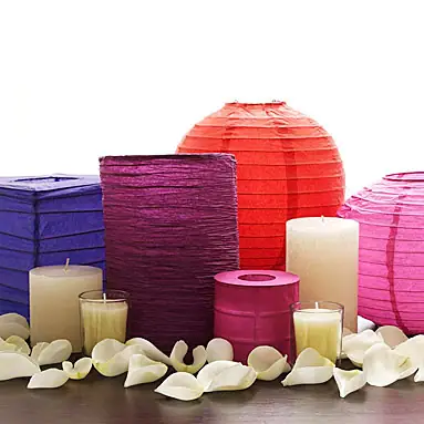 paper lanterns weddingfor1000.com non-floral centerpieces
