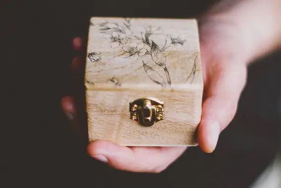 ring box wedding ring pillow alternative