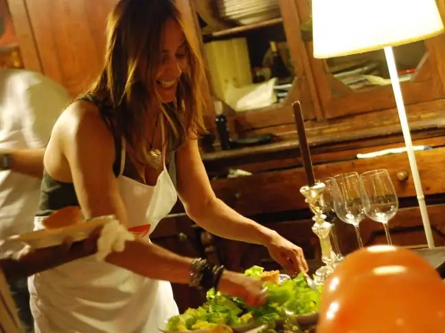 Honeymoon in Rome for Cheap - here's how! weddingfor1000.com