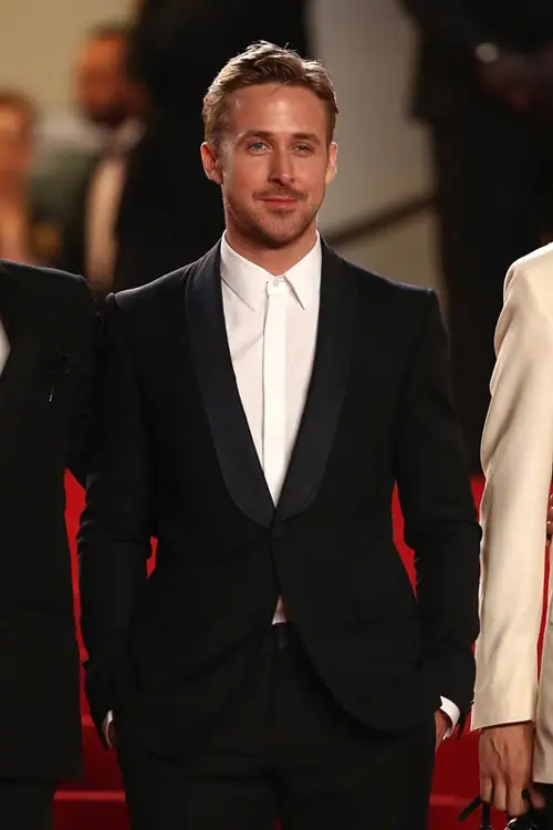 styled-groom---weddingfor1000