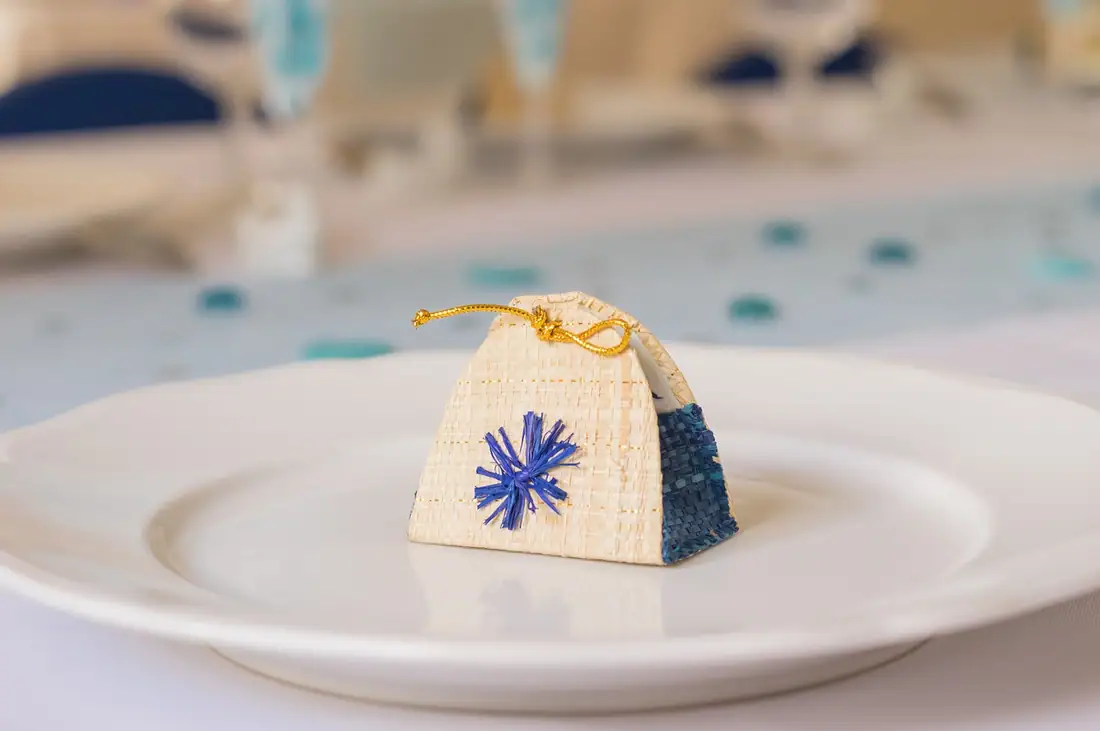 Wedding for $1000 - The Best Budget Wedding Favor Gifts Your Guests Will Want to Keep