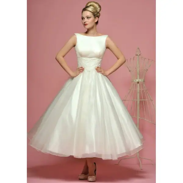 Breakfast at Tiffany's Wedding Inspiration