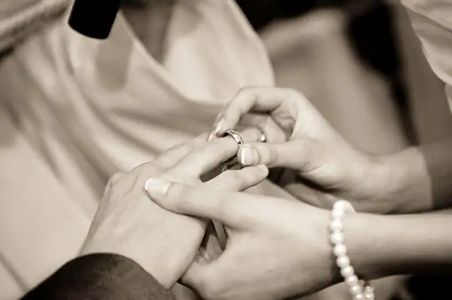wedding jewelry traditions - the wedding ring